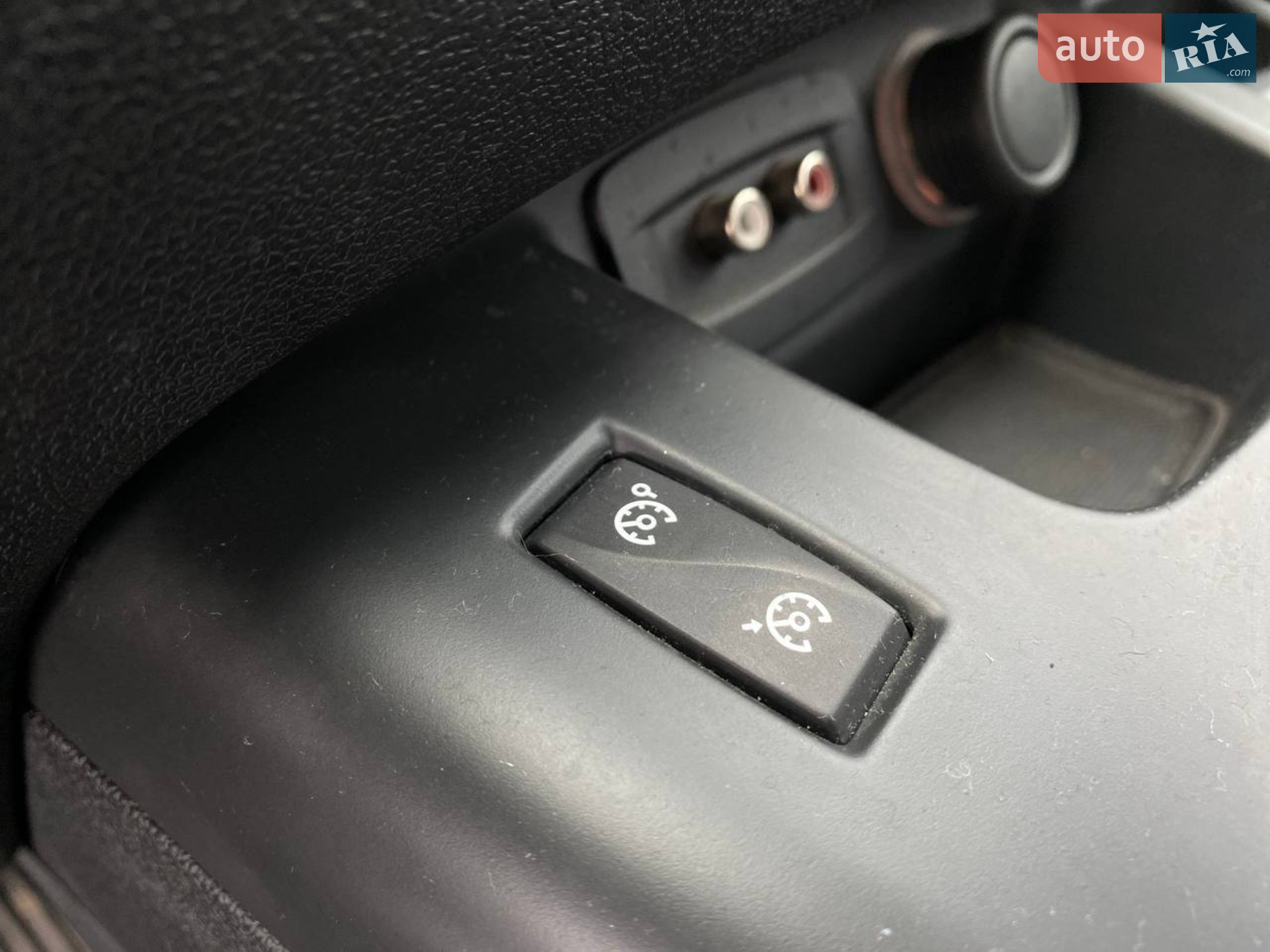 2010 Renault Scenic - мініатюра 19