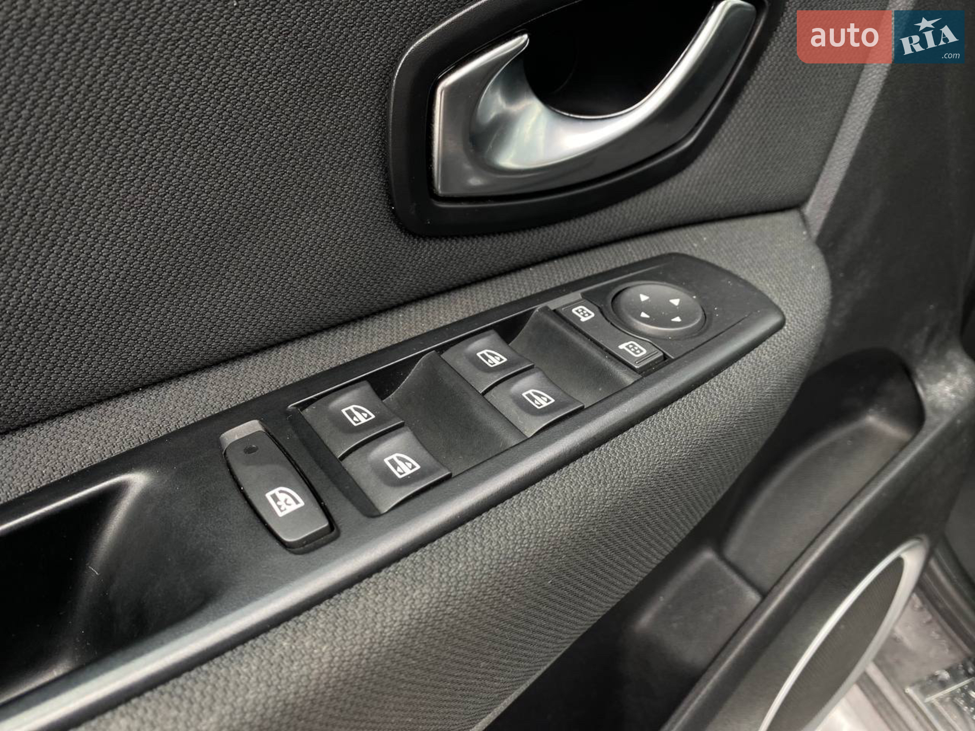 2010 Renault Scenic - мініатюра 24