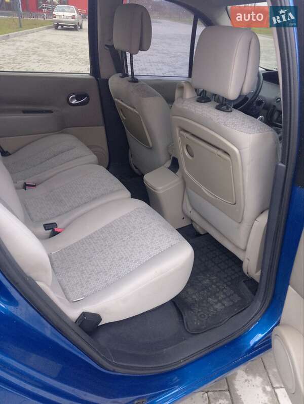 Мінівен Renault Scenic 2006 в Рівному фото 15 Мінівен Renault Scenic 2006 в Рівному