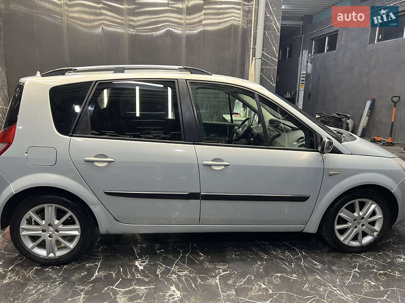 Мінівен Renault Scenic 2003 в Львові фото 11 Мінівен Renault Scenic 2003 в Львові