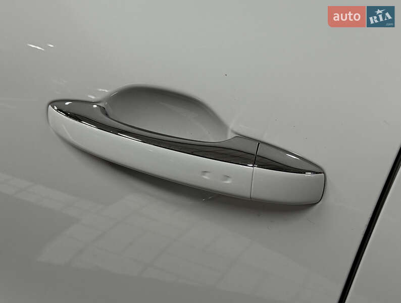 Мінівен Renault Scenic 2019 в Києві фото 15 Мінівен Renault Scenic 2019 в Києві