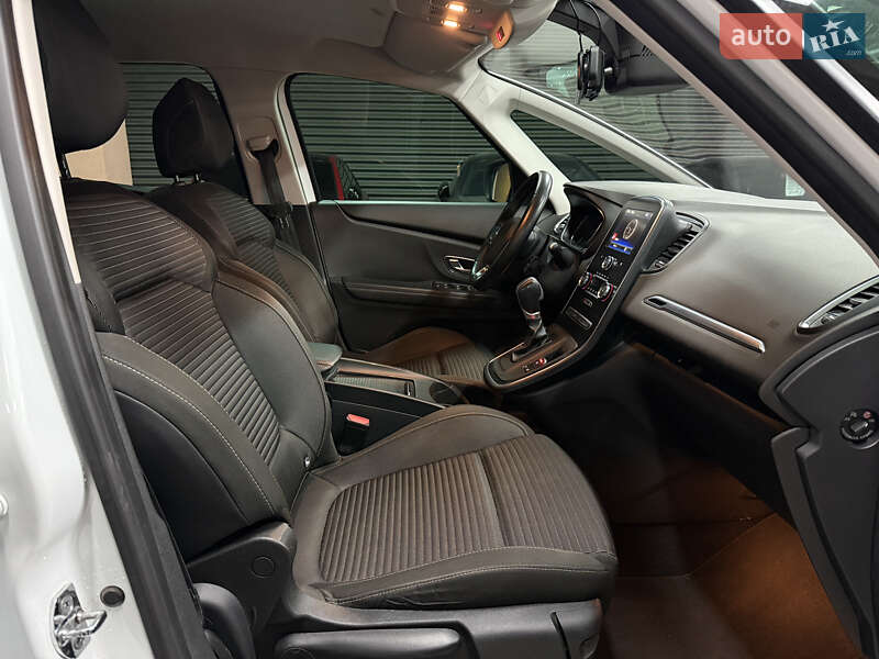 Мінівен Renault Scenic 2019 в Києві фото 33 Мінівен Renault Scenic 2019 в Києві