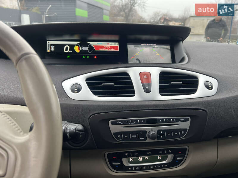 Минивэн Renault Scenic 2010 в Житомире