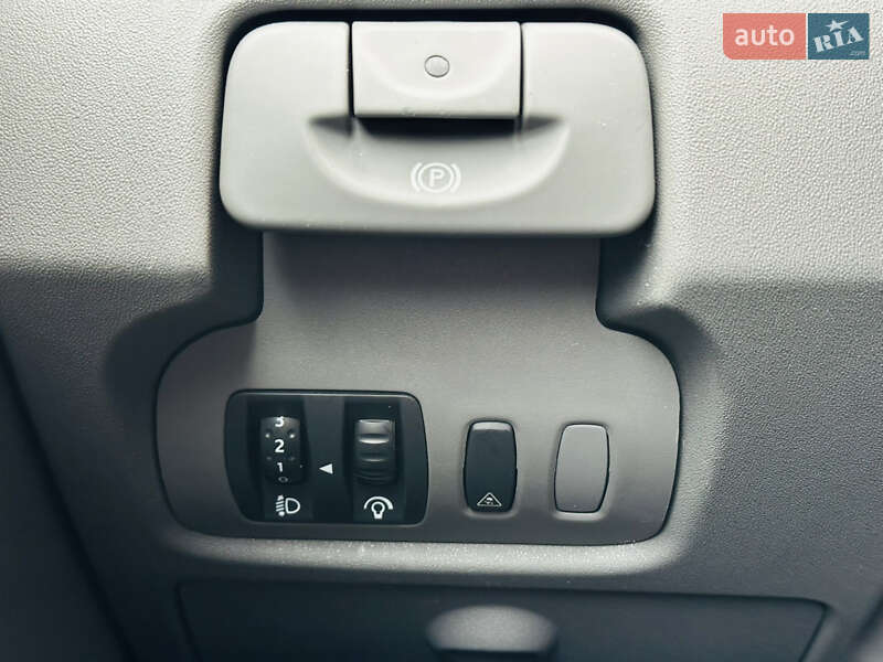 Минивэн Renault Scenic 2009 в Харькове