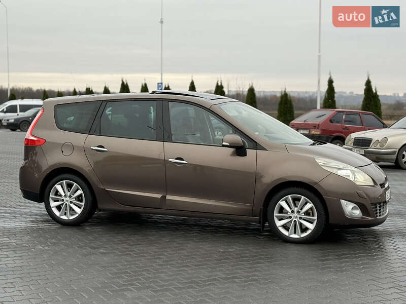 Минивэн Renault Scenic 2009 в Черновцах