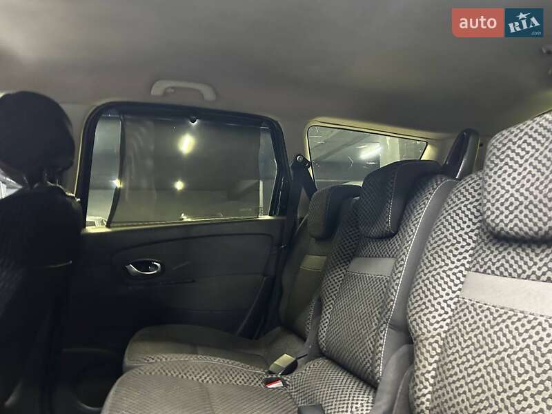 Минивэн Renault Scenic 2011 в Черновцах фото 15 Минивэн Renault Scenic 2011 в Черновцах