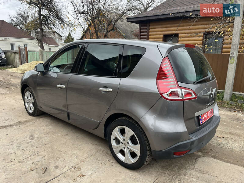 Мінівен Renault Scenic 2010 в Охтирці фото 16 Мінівен Renault Scenic 2010 в Охтирці