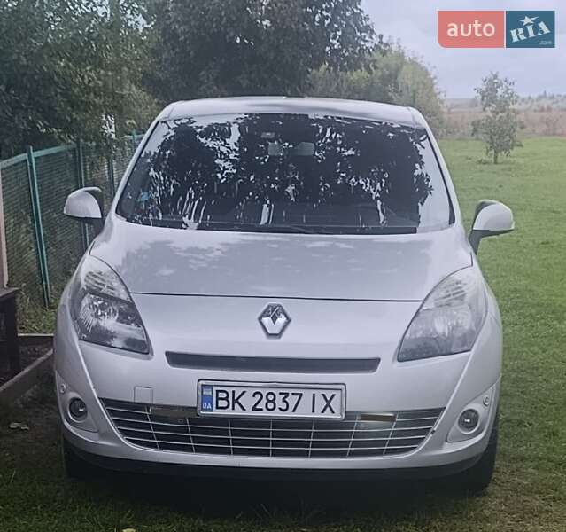 Renault Scenic 2010 Renault Scenic 2010