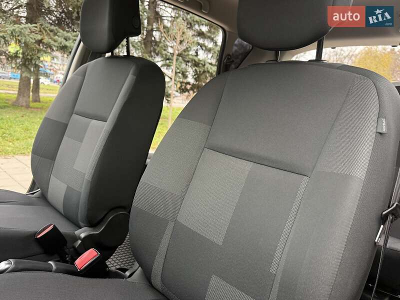 Мінівен Renault Scenic 2013 в Вінниці