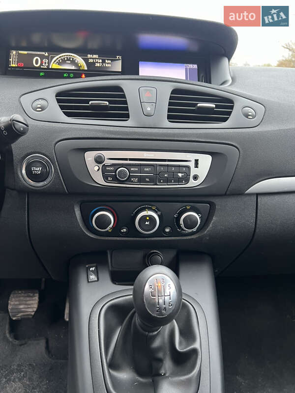 Минивэн Renault Scenic 2012 в Виннице