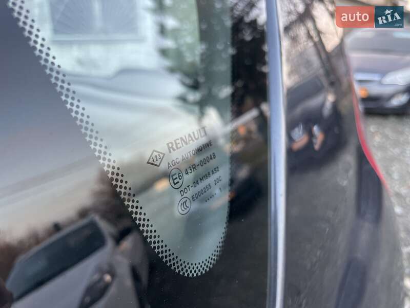 Мінівен Renault Scenic 2011 в Сумах