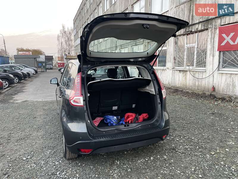Мінівен Renault Scenic 2011 в Сумах