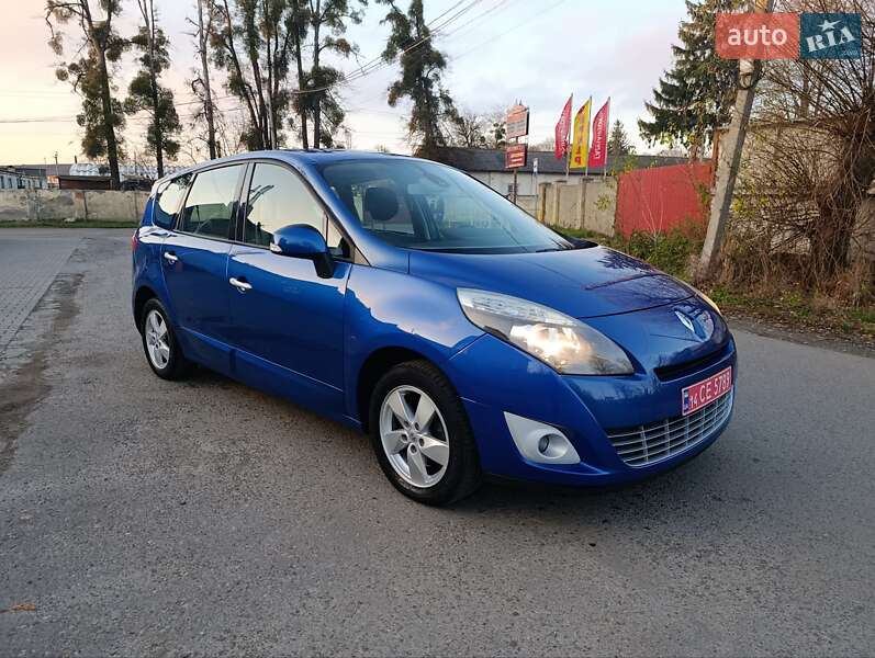 Минивэн Renault Scenic 2011 в Стрые фото 11 Минивэн Renault Scenic 2011 в Стрые