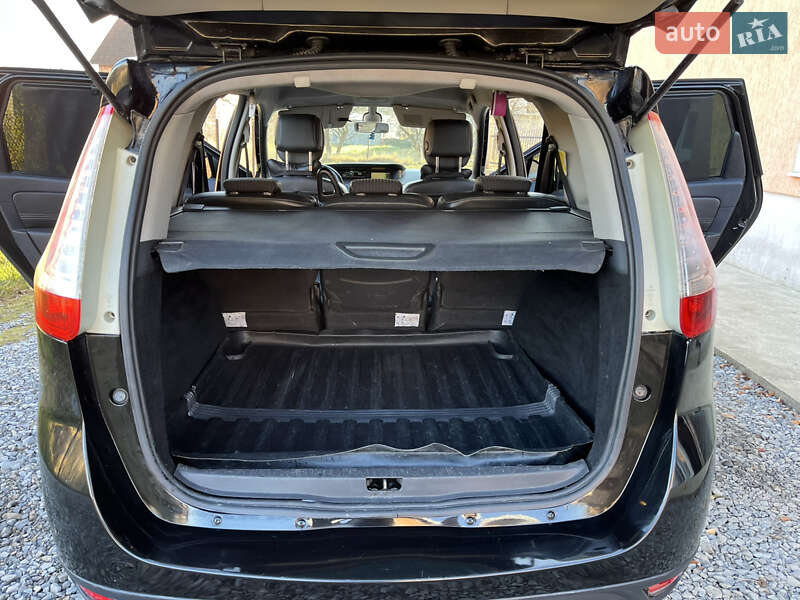 Минивэн Renault Scenic 2011 в Бориславе