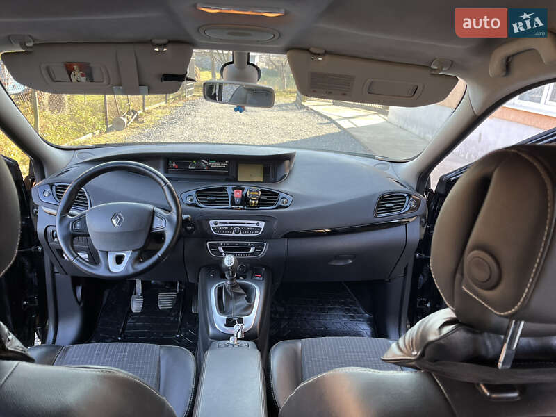 Минивэн Renault Scenic 2011 в Бориславе