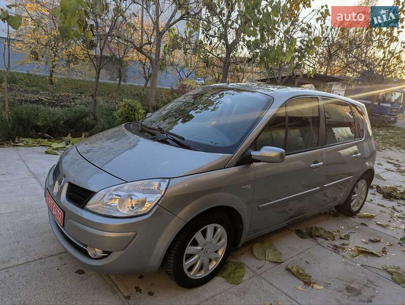 Мінівен Renault Scenic 2006 в Дубні