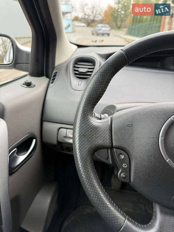 Минивэн Renault Scenic 2007 в Красилове