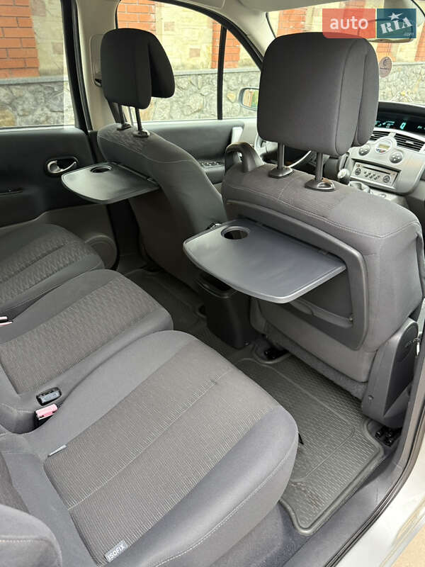 Минивэн Renault Scenic 2007 в Красилове