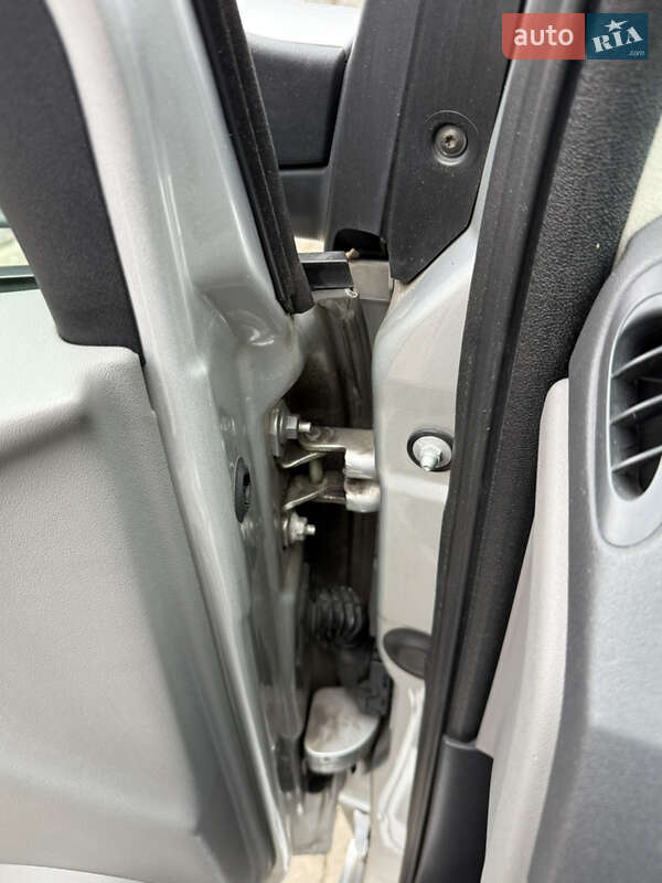 Минивэн Renault Scenic 2007 в Красилове