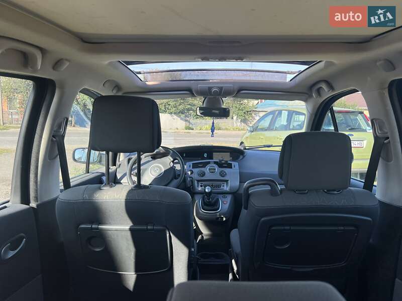 Минивэн Renault Scenic 2008 в Лозовой