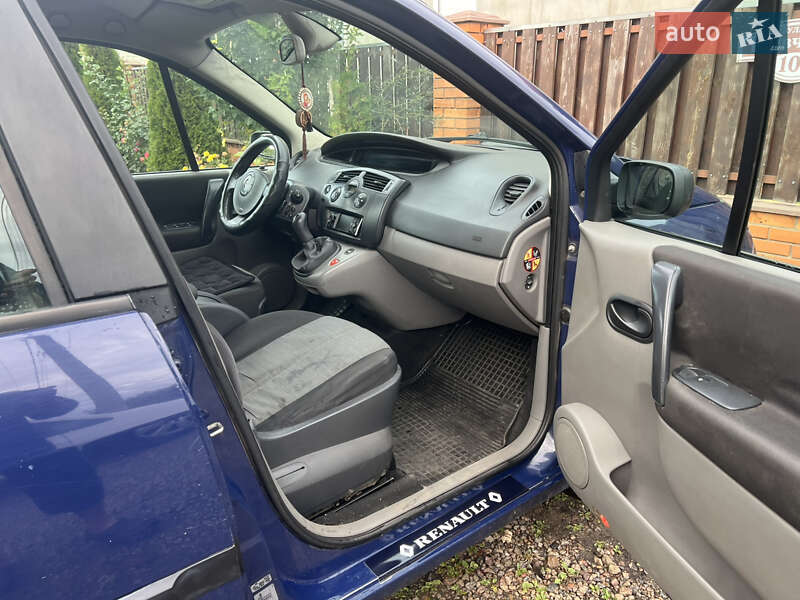 Минивэн Renault Scenic 2004 в Новгород-Северском