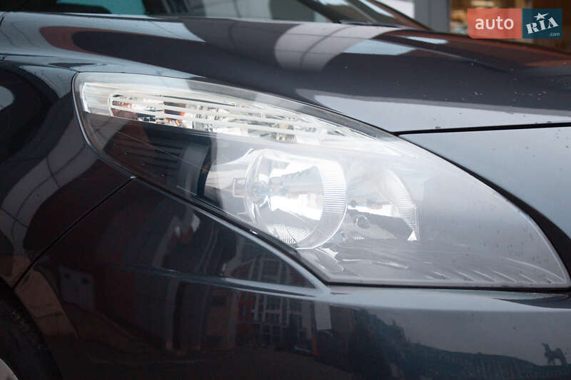 Минивэн Renault Scenic 2009 в Киеве