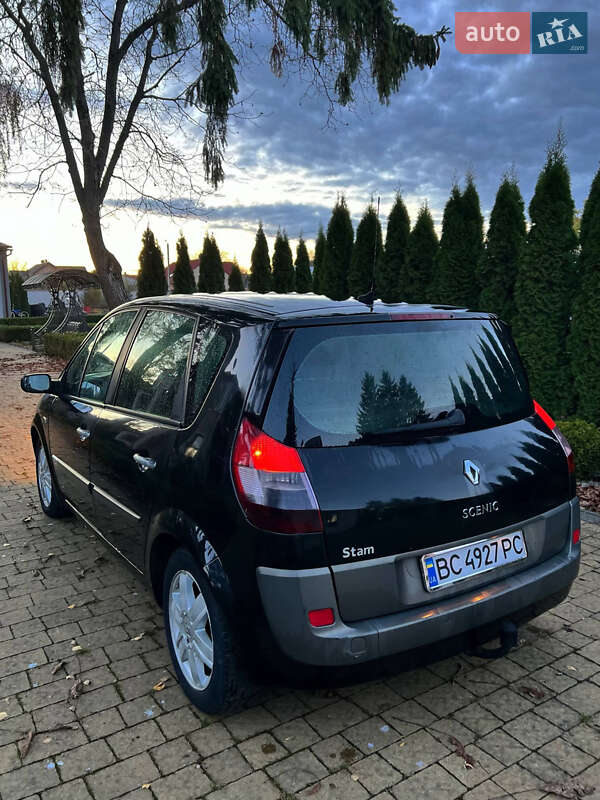 Минивэн Renault Scenic 2004 в Городке