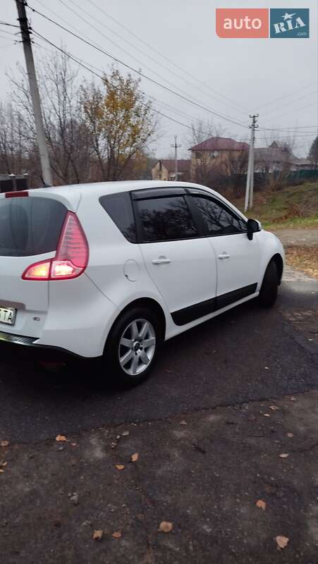 Минивэн Renault Scenic 2010 в Оратове фото 5 Минивэн Renault Scenic 2010 в Оратове