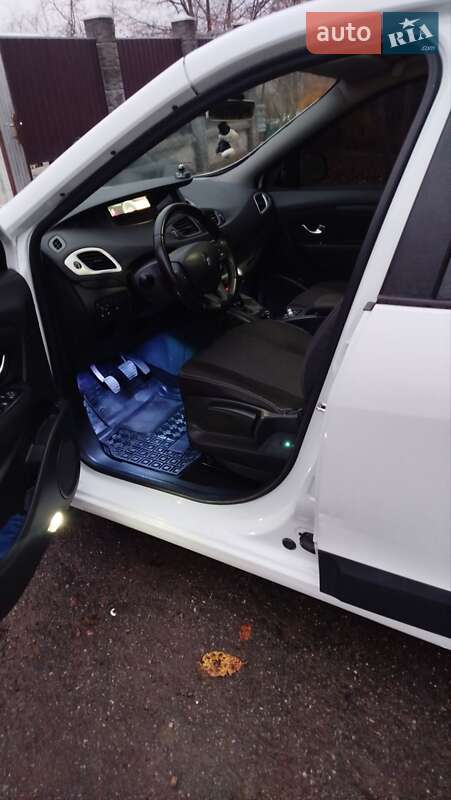 Минивэн Renault Scenic 2010 в Оратове фото 7 Минивэн Renault Scenic 2010 в Оратове