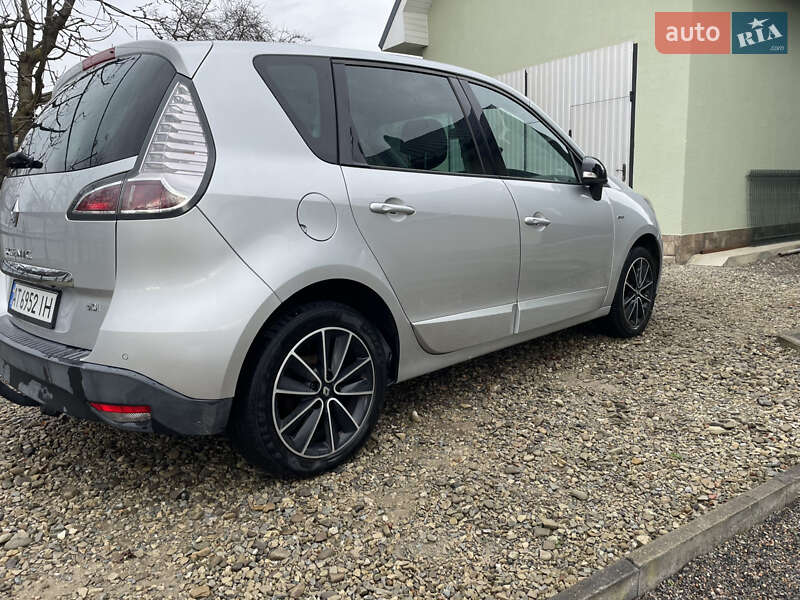 Мінівен Renault Scenic 2013 в Коломиї