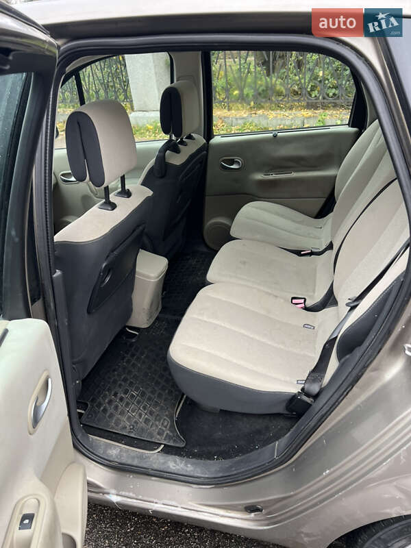 Минивэн Renault Scenic 2008 в Умани