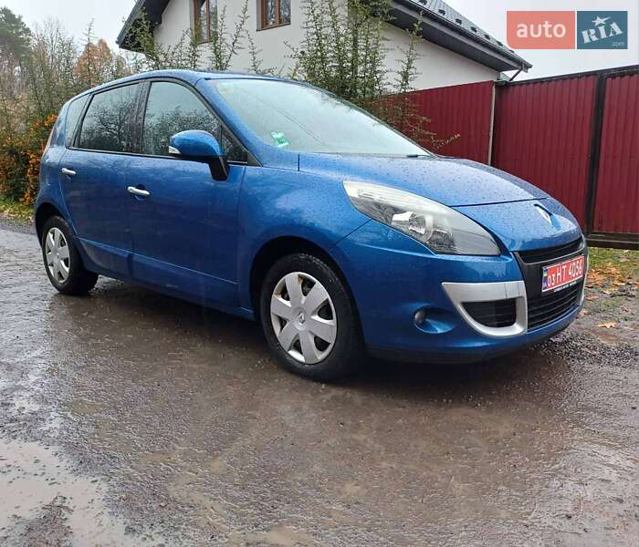 Мінівен Renault Scenic 2010 в Луцьку