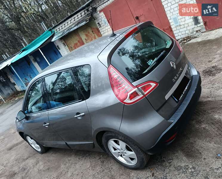 Минивэн Renault Scenic 2011 в Чернигове