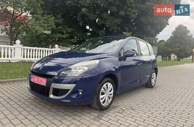 Мінівен Renault Scenic 2011 в Радивиліві