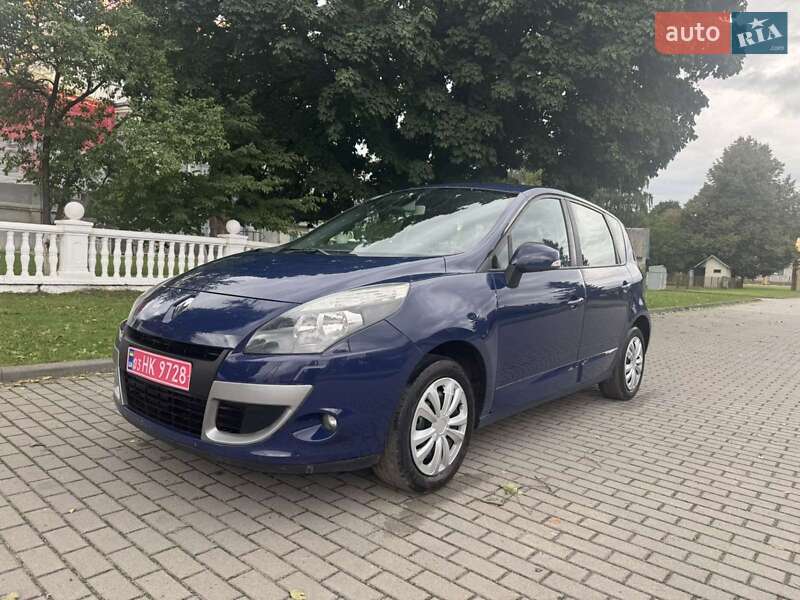 Renault Scenic 2011