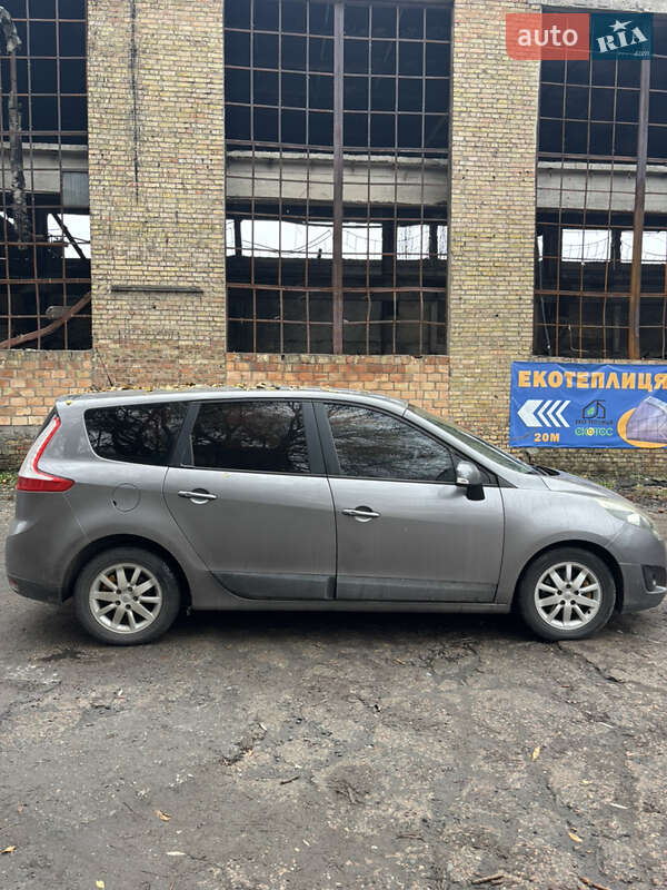 Мінівен Renault Scenic 2009 в Києві фото 8 Мінівен Renault Scenic 2009 в Києві