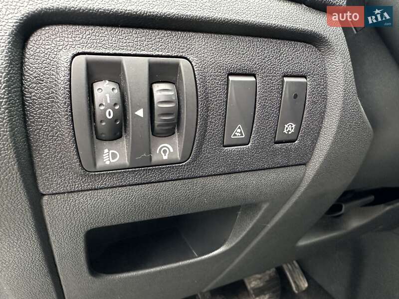 Минивэн Renault Scenic 2012 в Киеве