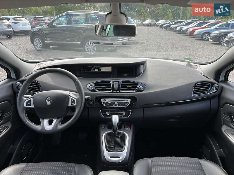 Минивэн Renault Scenic 2011 в Черкассах