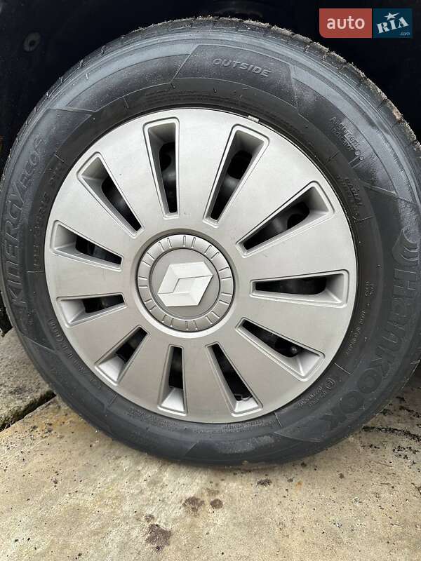 Мінівен Renault Scenic 2011 в Чорнобаї