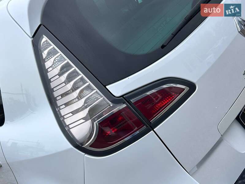 Мінівен Renault Scenic 2012 в Одесі фото 10 Мінівен Renault Scenic 2012 в Одесі