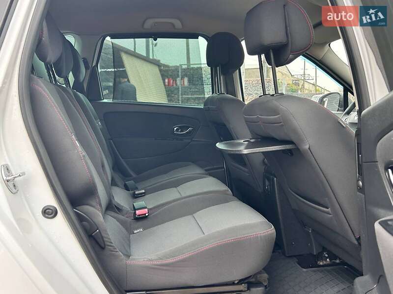 Мінівен Renault Scenic 2012 в Одесі фото 27 Мінівен Renault Scenic 2012 в Одесі