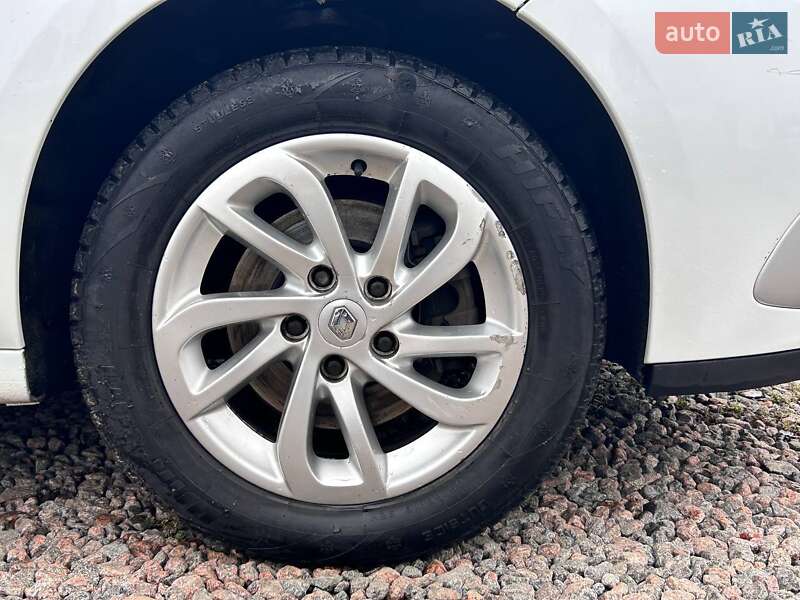 Мінівен Renault Scenic 2012 в Одесі фото 32 Мінівен Renault Scenic 2012 в Одесі