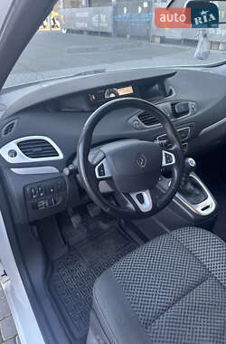 Минивэн Renault Scenic 2011 в Ивано-Франковске
