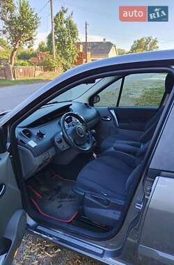 Минивэн Renault Scenic 2008 в Новоселице
