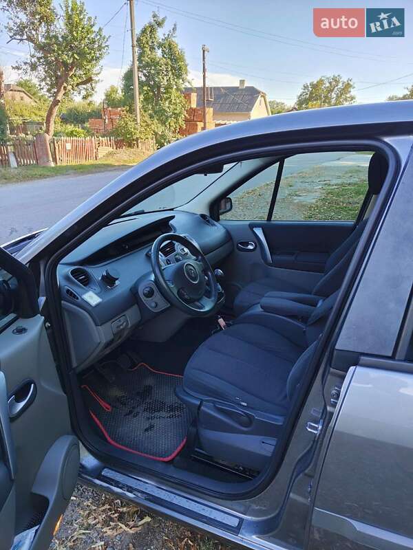 Мінівен Renault Scenic 2008 в Новоселиці