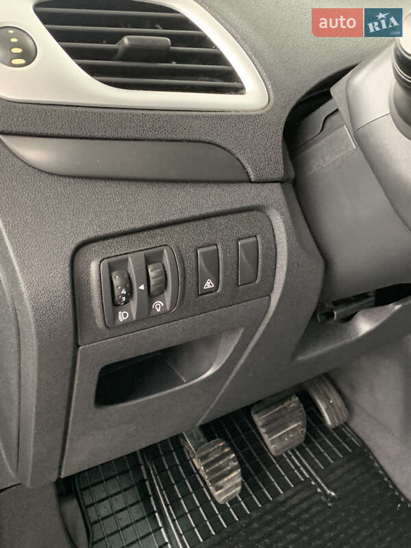 Минивэн Renault Scenic 2009 в Виннице фото 41 Минивэн Renault Scenic 2009 в Виннице