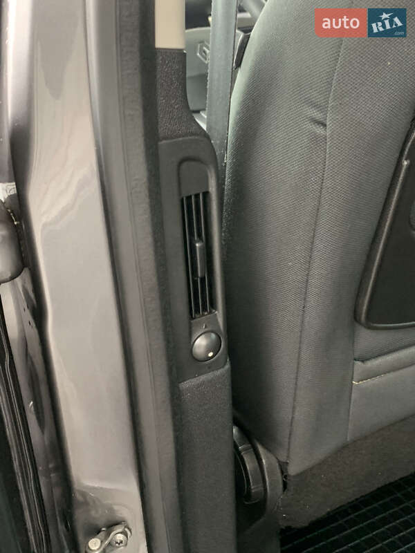 Минивэн Renault Scenic 2009 в Виннице фото 52 Минивэн Renault Scenic 2009 в Виннице