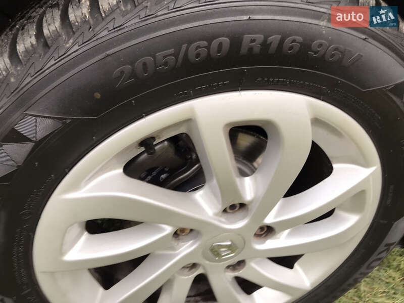 Мінівен Renault Scenic 2014 в Вінниці фото 26 Мінівен Renault Scenic 2014 в Вінниці