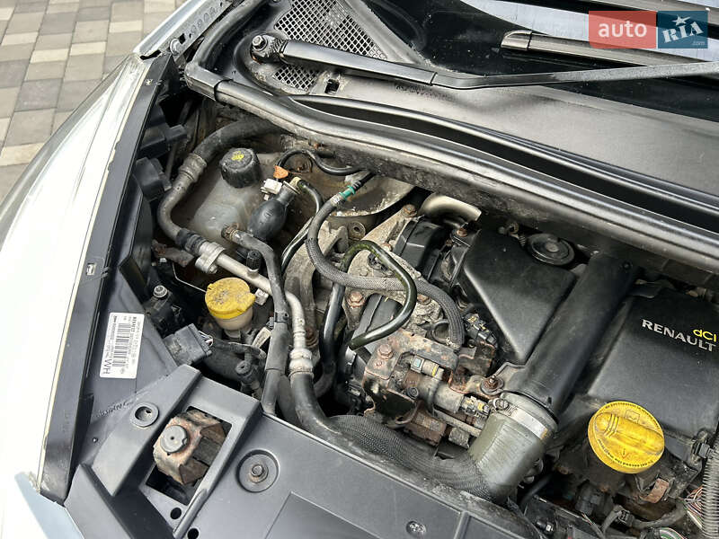 Мінівен Renault Scenic 2013 в Полтаві фото 32 Мінівен Renault Scenic 2013 в Полтаві