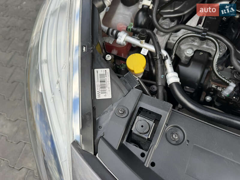 Мінівен Renault Scenic 2013 в Луцьку